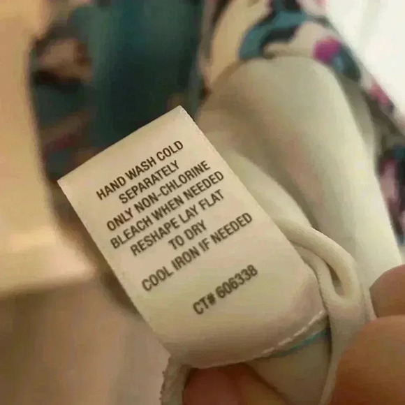 Roz and Ali Blue Floral A-Line Dress - Size 10 - With Pockets! - Picture 8 of 9